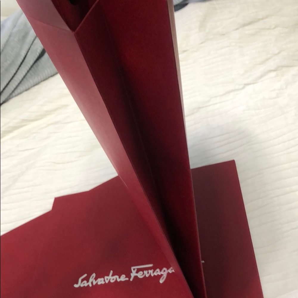 Salvatore Ferragamo Red Gift Envelopes - New - Picture 4 of 4